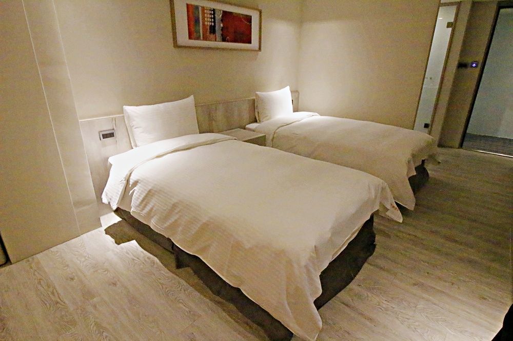 Taichung Amour Hotel מראה חיצוני תמונה