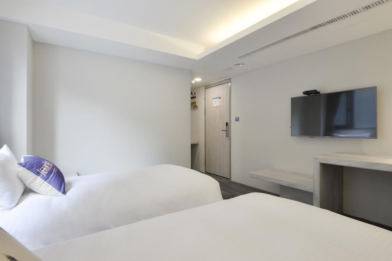 Taichung Amour Hotel מראה חיצוני תמונה