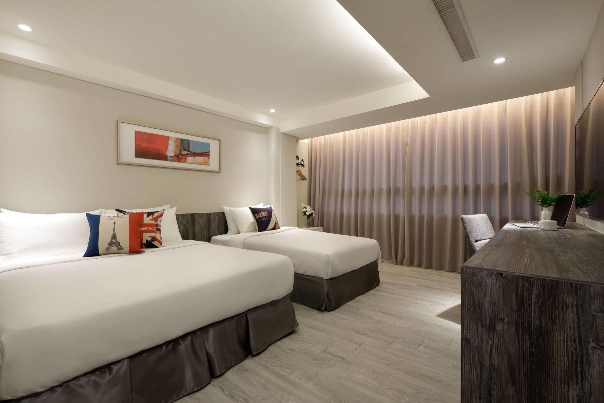 Taichung Amour Hotel מראה חיצוני תמונה