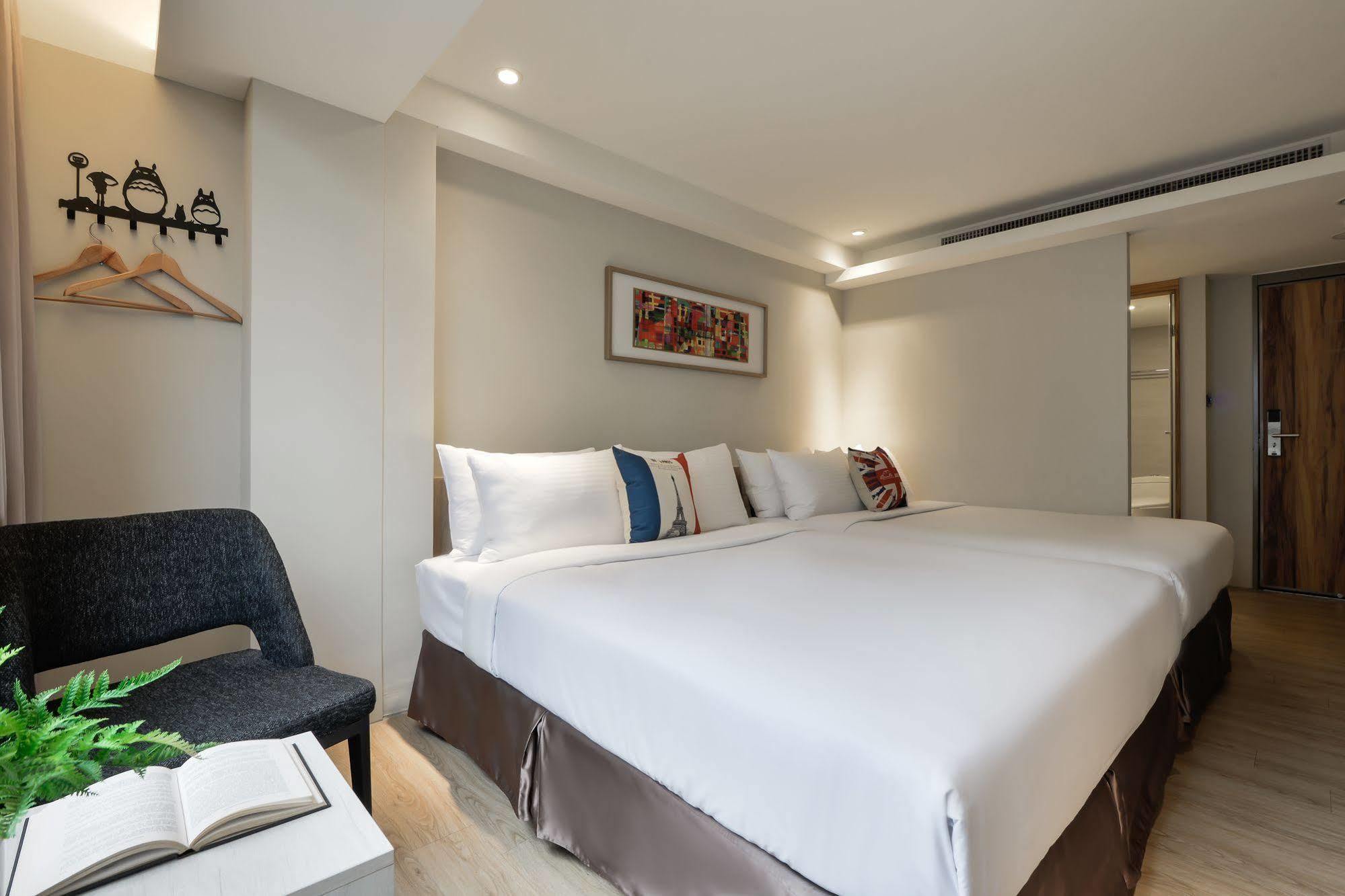 Taichung Amour Hotel מראה חיצוני תמונה