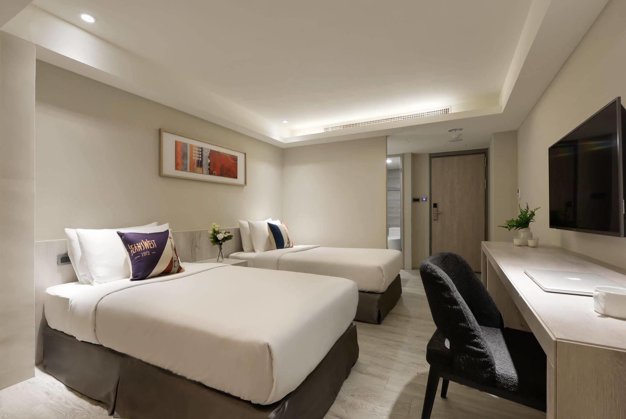 Taichung Amour Hotel מראה חיצוני תמונה