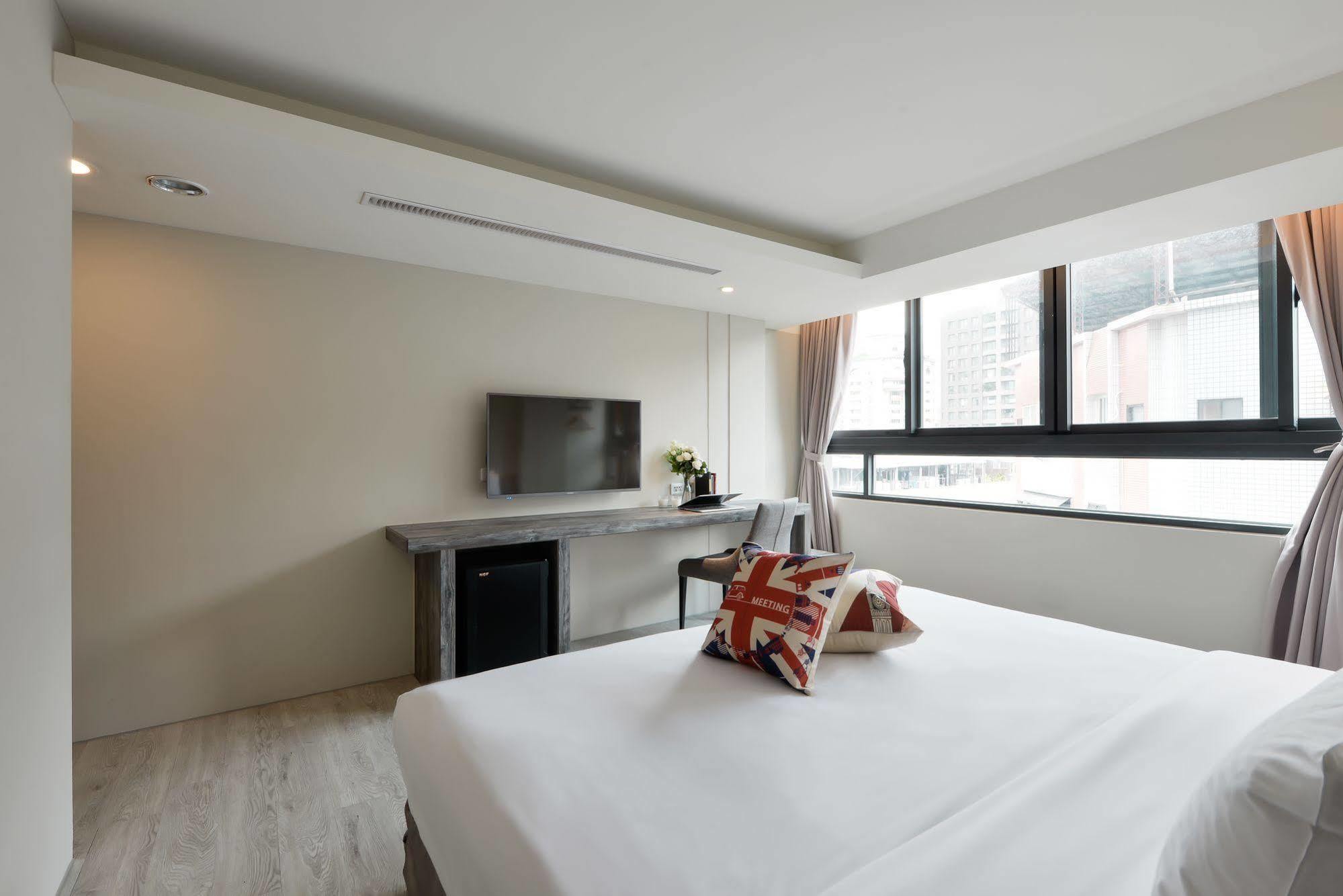 Taichung Amour Hotel מראה חיצוני תמונה
